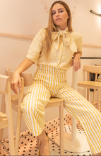 Load image into Gallery viewer, PANTALONES PANNA RAYAS AMARILLAS