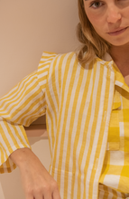Cargar imagen en el visor de la galería, CHAQUETA PANNA RAYAS AMARILLAS