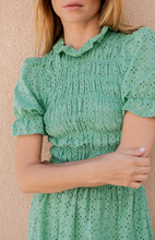 Load image into Gallery viewer, VESTIDO TRULLI ALGODÓN TROQUELADO